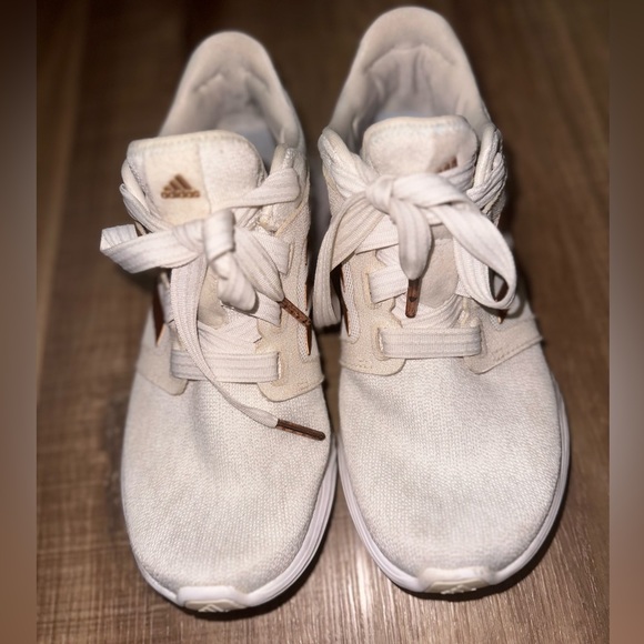 Adidas Edge Lux 3 Shoes - Picture 2 of 6